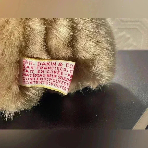 DAKIN Vintage 1985 Plush Dog Stuffed Animal Toy in Excellentlent Condition - Picture 8 of 9